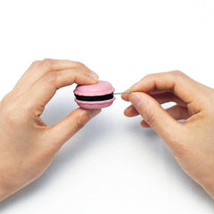 Sweet 'n Sharp Macaron (Raspberry) Sweet 'n Sharp Macaron (Raspberry)