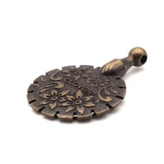 Thread Cutter Pendant (Antique Gold) Thread Cutter Pendant (Antique Gold)
