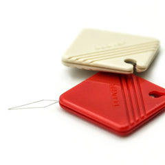 Threader with Cutter "Petit Cut" Threader with Cutter "Petit Cut"