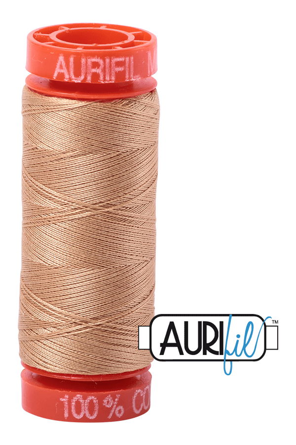 Aurifil Mako 50wt Cotton 200 m 220 yd. spool - 2318 Cachemire Aurifil Mako 50wt Cotton 200 m 220 yd. spool - 2318 Cachemire