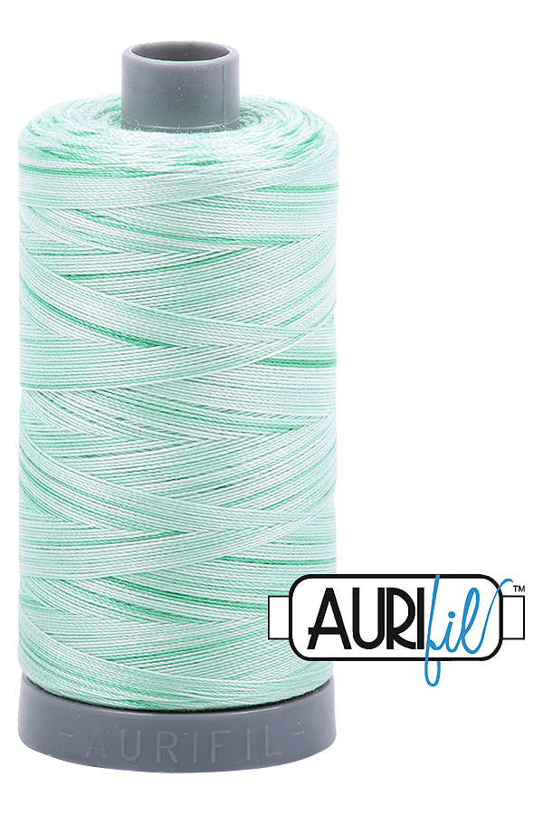 Aurifil Mako 28wt Cotton 750 m 820 yd. spool - 4661 Mint Aurifil Mako 28wt Cotton 750 m 820 yd. spool - 4661 Mint