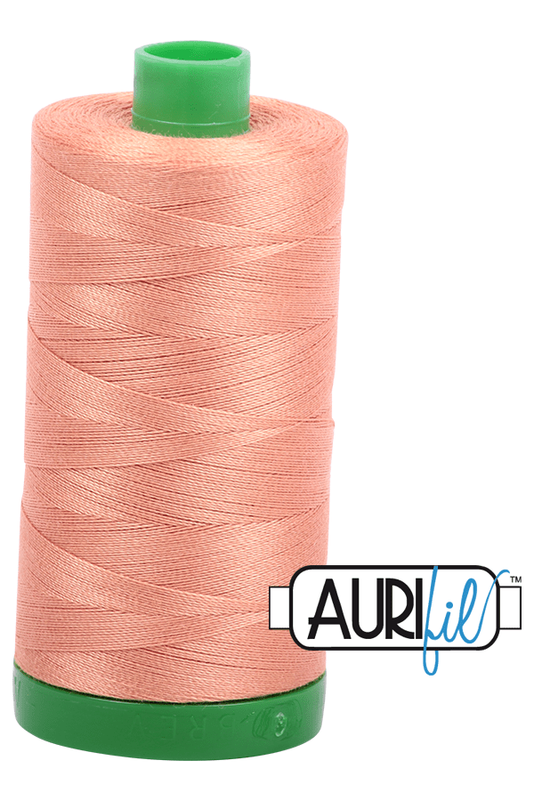 Aurifil Mako 40wt 2-ply Cotton 1000 m 1094 yd. spool - 2215 Peach Aurifil Mako 40wt 2-ply Cotton 1000 m 1094 yd. spool - 2215 Peach