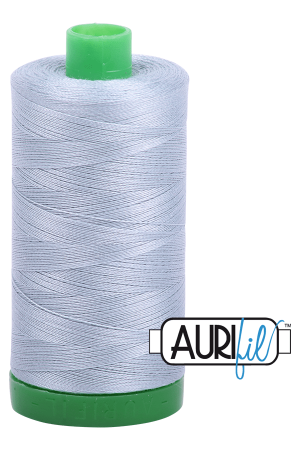Aurifil Mako 40wt 2-ply Cotton 1000 m 1094 yd. spool - 2612 Arctic Sky Aurifil Mako 40wt 2-ply Cotton 1000 m 1094 yd. spool - 2612 Arctic Sky