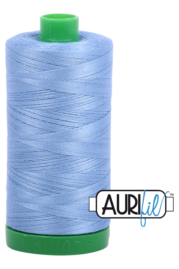 Aurifil Mako 40wt 2-ply Cotton 1000 m 1094 yd. spool - 2720 Light Delft Blue Aurifil Mako 40wt 2-ply Cotton 1000 m 1094 yd. spool - 2720 Light Delft Blue