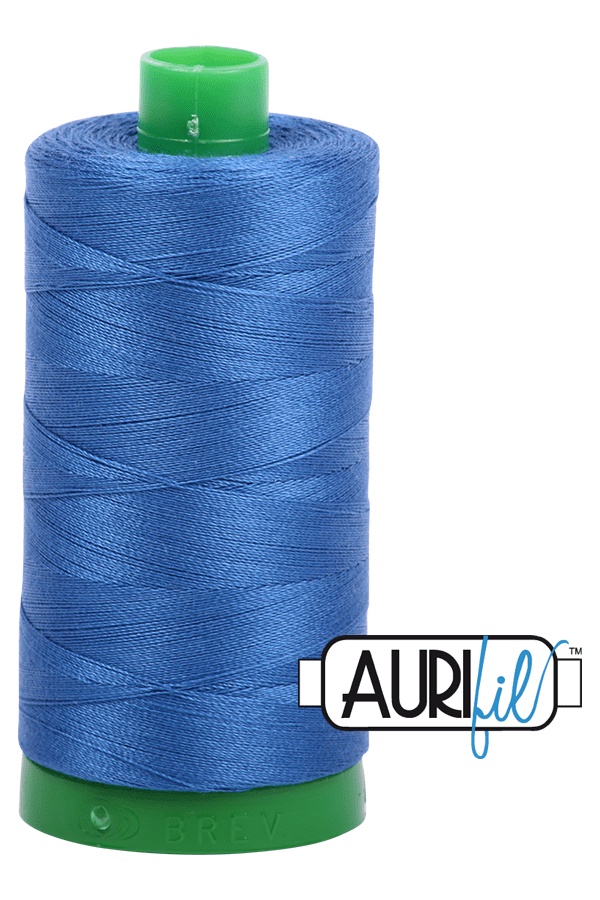 Aurifil Mako 40wt 2-ply Cotton 1000 m 1094 yd. spool - 2730 Delft Blue Aurifil Mako 40wt 2-ply Cotton 1000 m 1094 yd. spool - 2730 Delft Blue