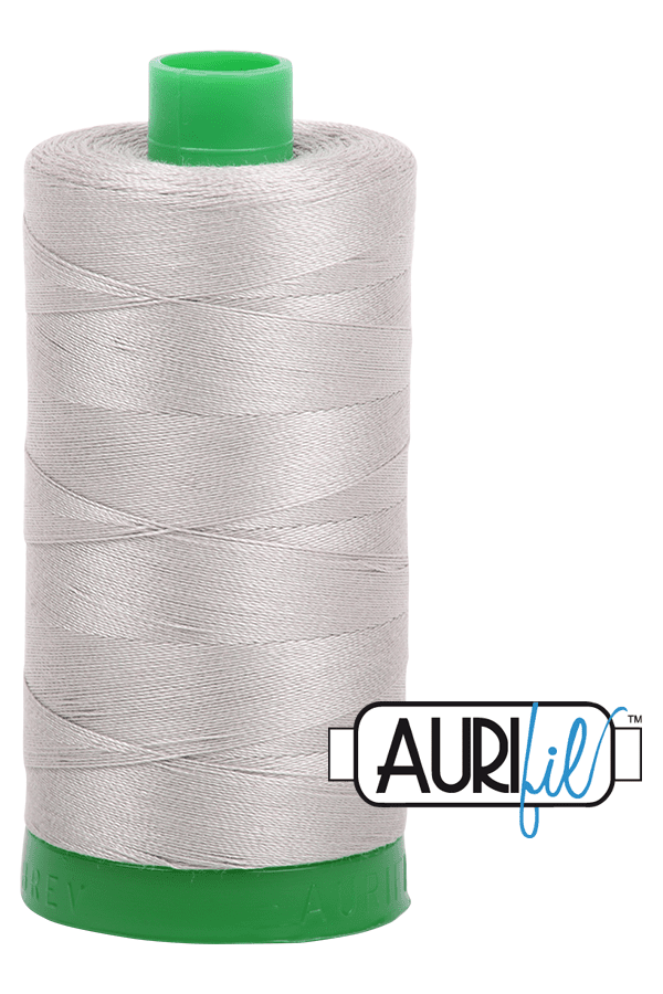 Aurifil Mako 40wt 2-ply Cotton 1000 m 1094 yd. spool - 5021 Light Grey Aurifil Mako 40wt 2-ply Cotton 1000 m 1094 yd. spool - 5021 Light Grey