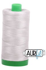 Aurifil Mako 40wt 2-ply Cotton 1000 m 1094 yd. spool - 6724 Moonshine Aurifil Mako 40wt 2-ply Cotton 1000 m 1094 yd. spool - 6724 Moonshine