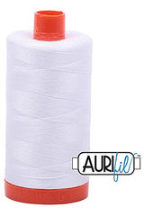 Aurifil Mako 50wt Cotton 1300 m 1422 yd. spool - 2024 White Aurifil Mako 50wt Cotton 1300 m 1422 yd. spool - 2024 White