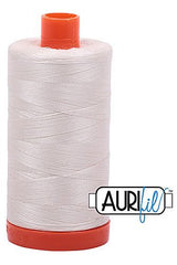 Aurifil Mako 50wt Cotton 1300 m 1422 yd. spool - 2311 Muslin Aurifil Mako 50wt Cotton 1300 m 1422 yd. spool - 2311 Muslin