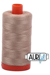 Aurifil Mako 50wt Cotton 1300 m 1422 yd. spool - 2326 Sand Aurifil Mako 50wt Cotton 1300 m 1422 yd. spool - 2326 Sand