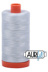 Aurifil Mako 50wt Cotton 1300 m 1422 yd. spool - 2846 Iceberg Aurifil Mako 50wt Cotton 1300 m 1422 yd. spool - 2846 Iceberg