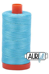 Aurifil Mako 50wt Cotton 1300 m 1422 yd. spool - 4663 Baby Blue Eyes Aurifil Mako 50wt Cotton 1300 m 1422 yd. spool - 4663 Baby Blue Eyes