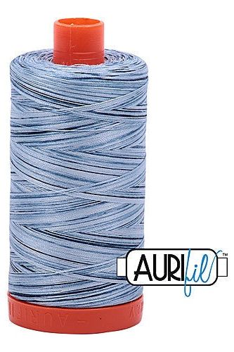 Aurifil Mako 50wt Cotton 1300 m 1422 yd. spool - 4669 Stonewashed Blues Aurifil Mako 50wt Cotton 1300 m 1422 yd. spool - 4669 Stonewashed Blues
