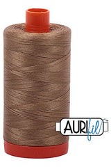 Aurifil Mako 50wt Cotton 1300 m 1422 yd. spool - 6010 Toast Aurifil Mako 50wt Cotton 1300 m 1422 yd. spool - 6010 Toast