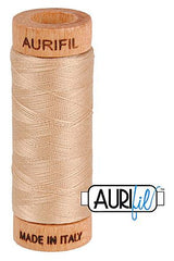 Aurifil Mako 80wt Cotton 274 m 300 yd. spool - 2314 Beige Aurifil Mako 80wt Cotton 274 m 300 yd. spool - 2314 Beige