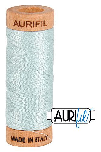 Aurifil Mako 80wt Cotton 274 m 300 yd. spool - 5007 Light Grey Blue Aurifil Mako 80wt Cotton 274 m 300 yd. spool - 5007 Light Grey Blue