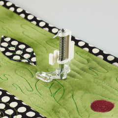 clear-free-motion-quilting-foot-brother-sa129 clear-free-motion-quilting-foot-brother-sa129