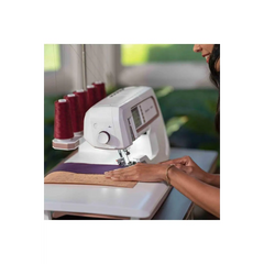 HUSQVARNA® VIKING® AMBER Air S | 600 Overlock Machine HUSQVARNA® VIKING® AMBER Air S | 600 Overlock Machine