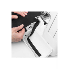 HUSQVARNA® VIKING® AMBER S | 100 Overlock Machine HUSQVARNA® VIKING® AMBER S | 100 Overlock Machine
