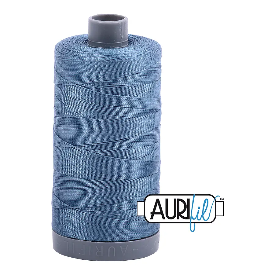Aurifil Mako 28wt Cotton 750 m 820 yd. spool - 1126 Blue Grey Aurifil Mako 28wt Cotton 750 m 820 yd. spool - 1126 Blue Grey