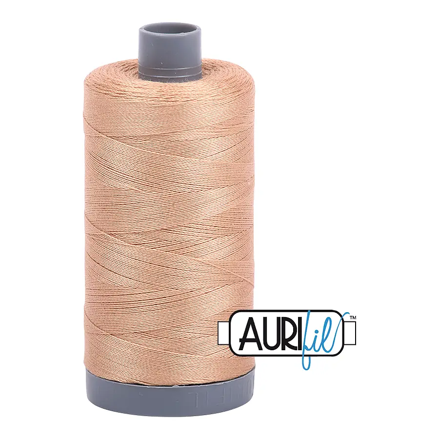 Aurifil Mako 28wt Cotton 750 m 820 yd. spool - 2318 Cachemire Aurifil Mako 28wt Cotton 750 m 820 yd. spool - 2318 Cachemire