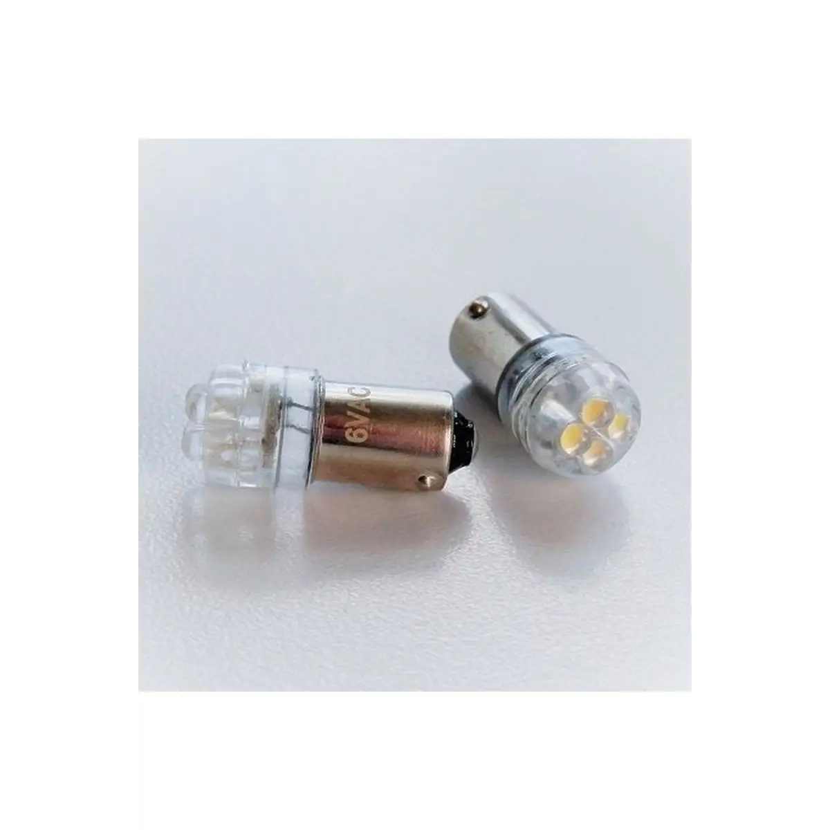 BERNINA LED LIGHT BULBS FOR 1000 SERIES COMPUTER MODELS BERNINA LED LIGHT BULBS FOR 1000 SERIES COMPUTER MODELS