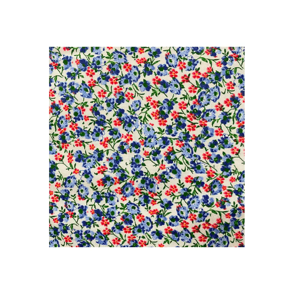 Fabric Creations Traditional Rose White 100% Cotton Fabric Creations Traditional Rose White 100% Cotton