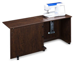Armoire pour machine à coudre compacte Sylvia modèle 810Q Armoire pour machine à coudre compacte Sylvia modèle 810Q