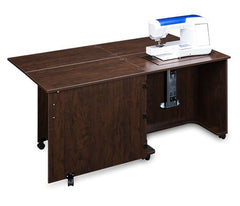 Armoire pour machine à coudre compacte Sylvia modèle 810Q Armoire pour machine à coudre compacte Sylvia modèle 810Q