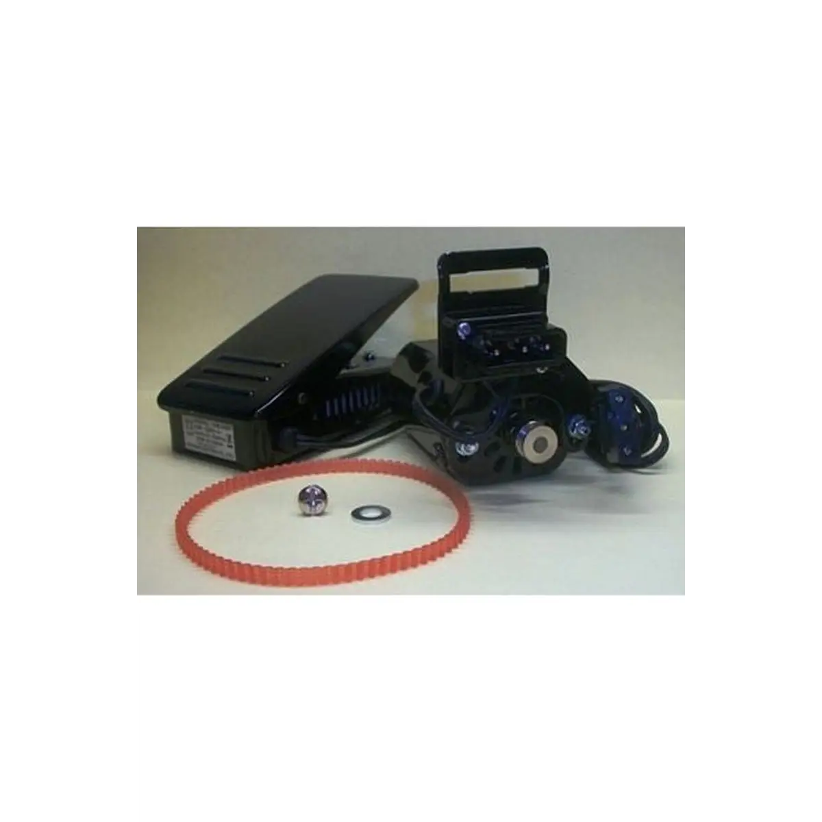 MOTOR 90 Watt K-Bracket with Foot Control and Cord MOTOR 90 Watt K-Bracket with Foot Control and Cord