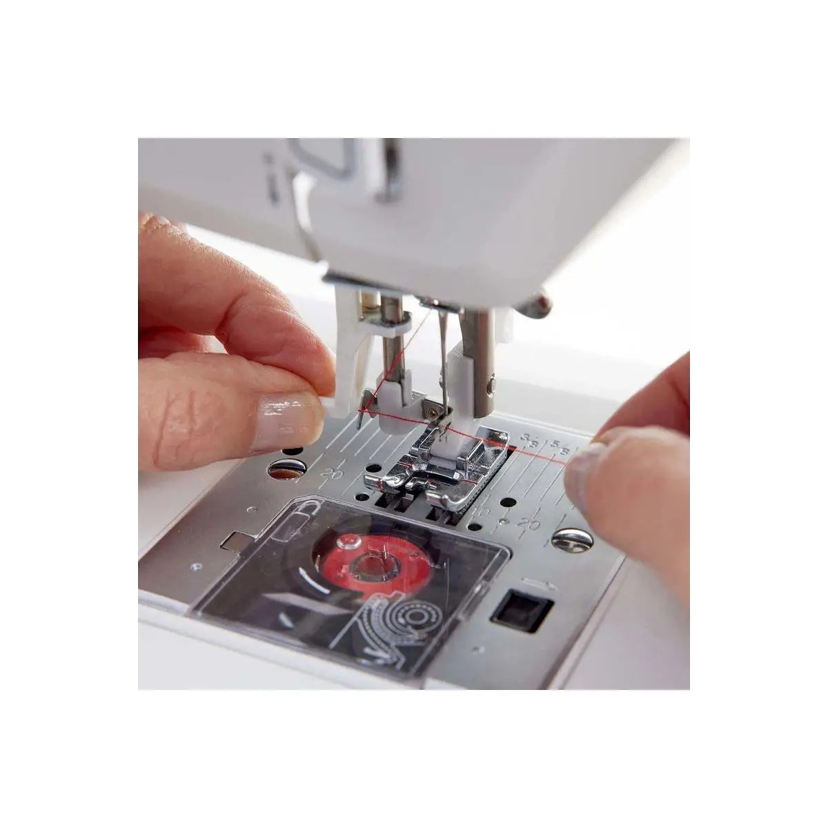 HUSQVARNA® VIKING® ONYX 25 Sewing Machine HUSQVARNA® VIKING® ONYX 25 Sewing Machine