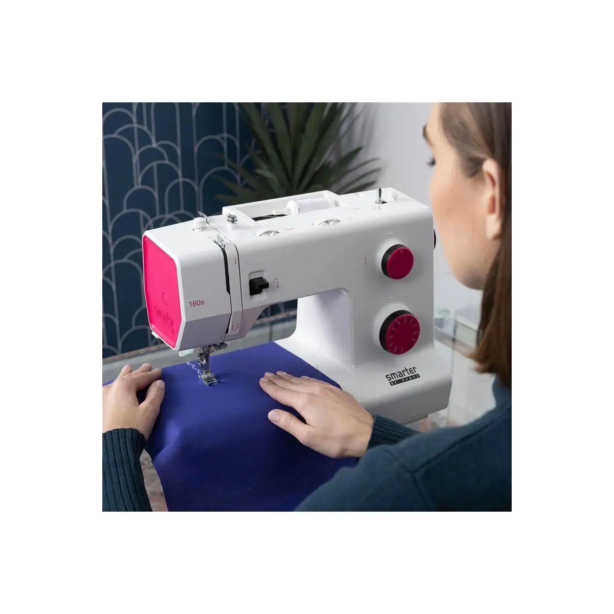 PFAFF® 160s Sewing Machine