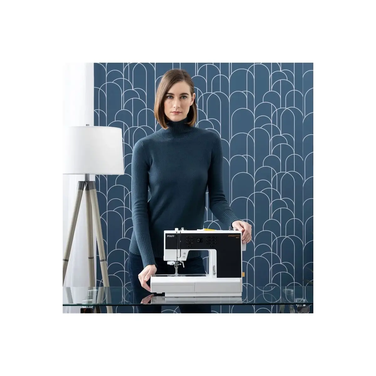PFAFF® passport 2.0 Sewing Machine + GIFT w/ PURCHASE