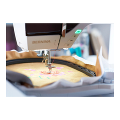 Machine à coudre/broder Bernina 790PLUS