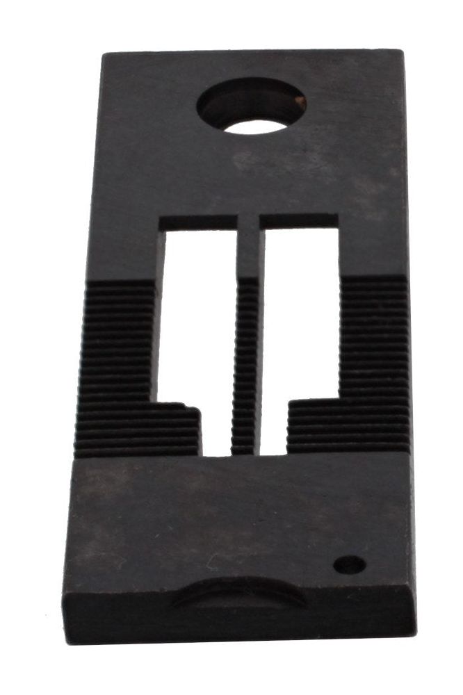 Throat Plate, Singer #223884