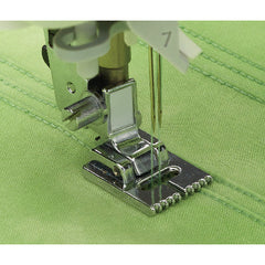 Narrow Pintuck Foot, Juki #40206244