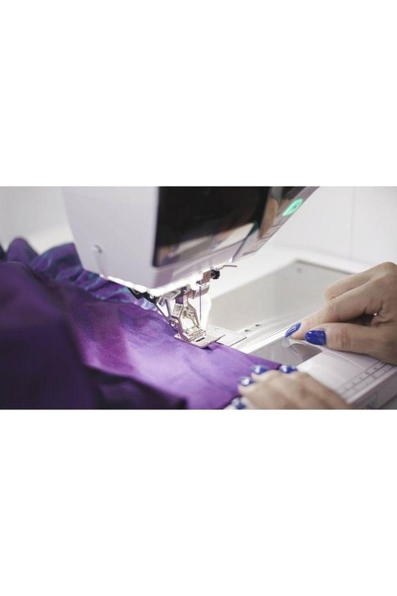 Bernina 590 QE, 590 QEE Sewing/Embroidery Machine