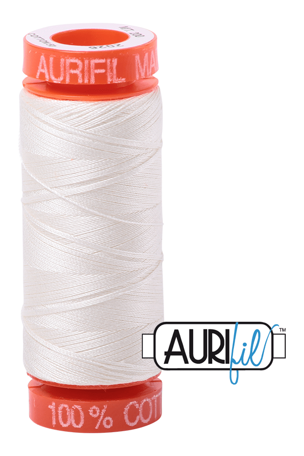 Aurifil Mako 50wt Cotton 200 m 220 yd. spool - 2026 Chalk