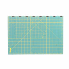 Olfa Folding Cutting Mat - 17" x 24"