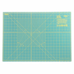 Olfa Folding Cutting Mat - 17" x 24"
