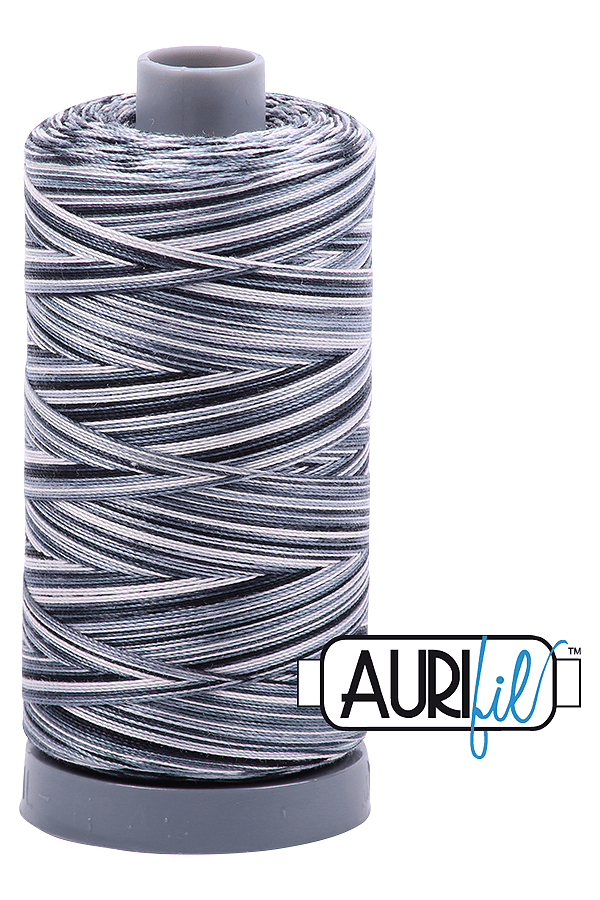Aurifil Mako 28wt Cotton 750 m 820 yd. spool - 4665 Graphite