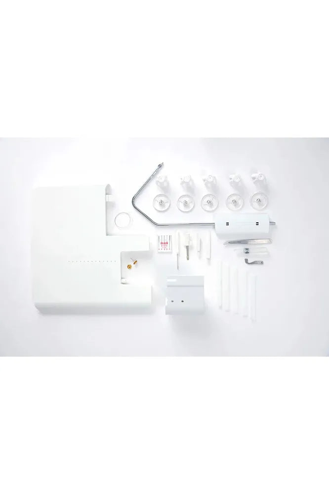 PFAFF® admire™ air 6000 Coverlock Machine