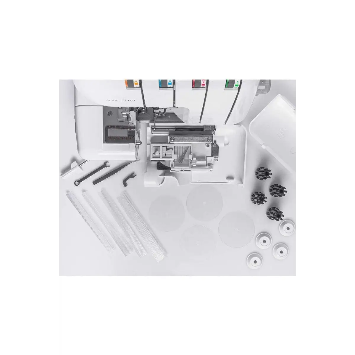 HUSQVARNA® VIKING® AMBER S | 100 Overlock Machine