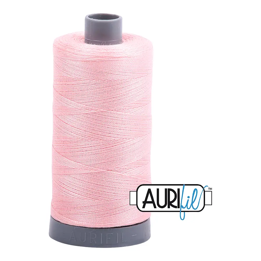 Aurifil Mako 28wt Cotton 750 m 820 yd. spool - 2415 Blush