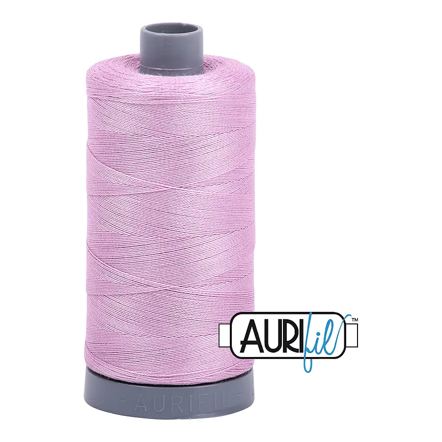 Aurifil Mako 28wt Cotton 750 m 820 yd. spool - 2515 Light Orchid