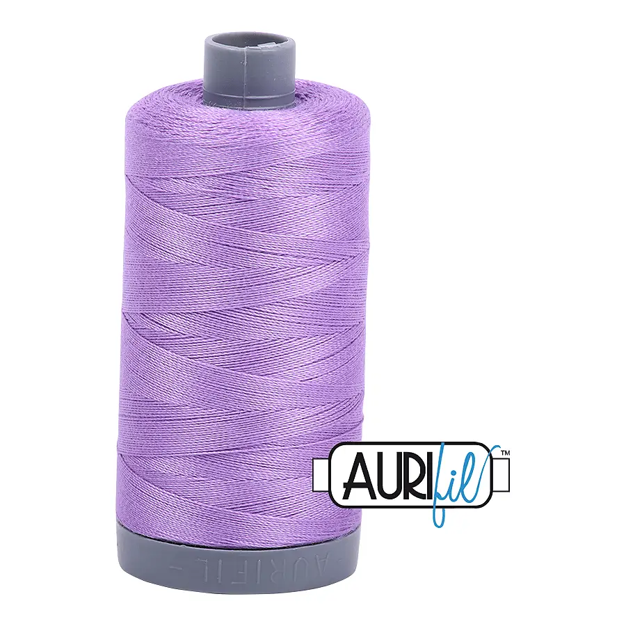 Aurifil Mako 28wt Cotton 750 m 820 yd. spool - 2520 Violet