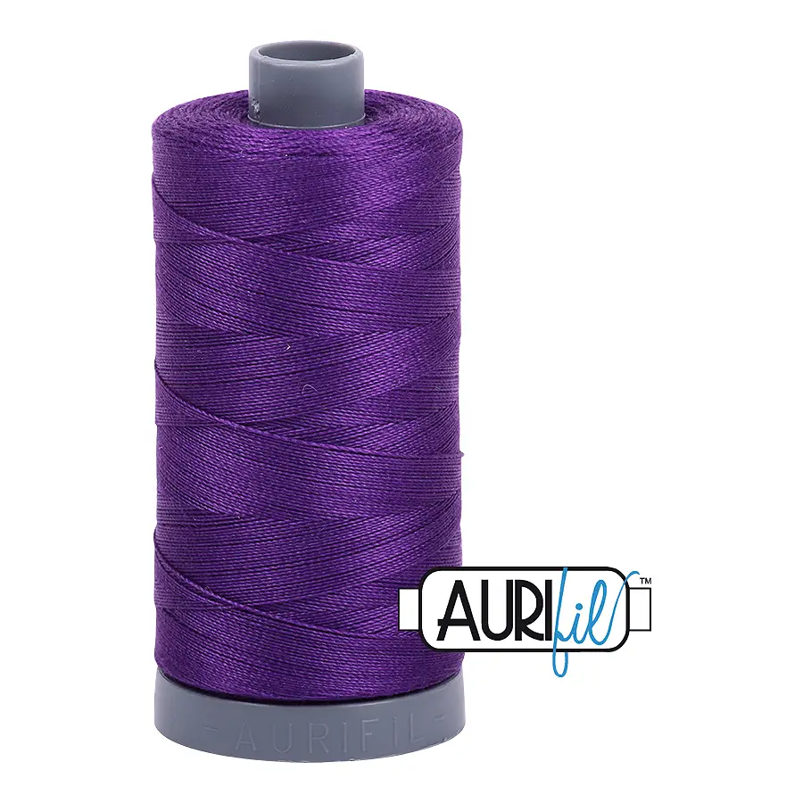 Aurifil Mako 28wt Cotton 750 m 820 yd. spool - 2545 Medium Purple