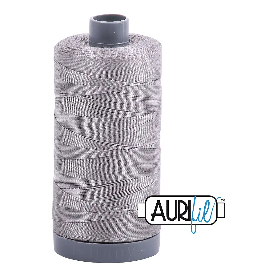 Aurifil Mako 28wt Cotton 750 m 820 yd. spool - 2620 Stainless Steel