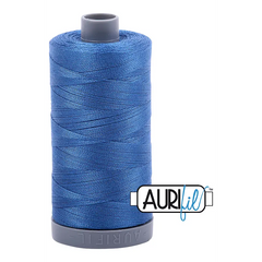 Aurifil Mako 28wt Cotton 750 m 820 yd. spool - 2730 Delft Blue
