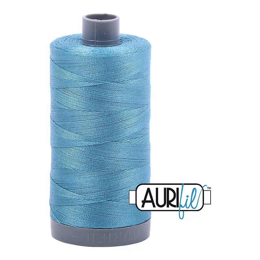 Aurifil Mako 28wt Cotton 750 m 820 yd. spool - 2815 Teal